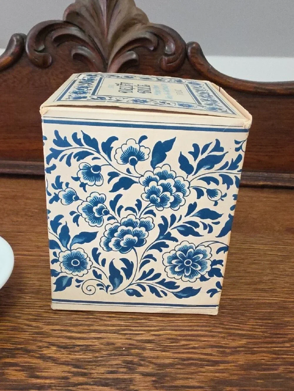 Avon classic decorative